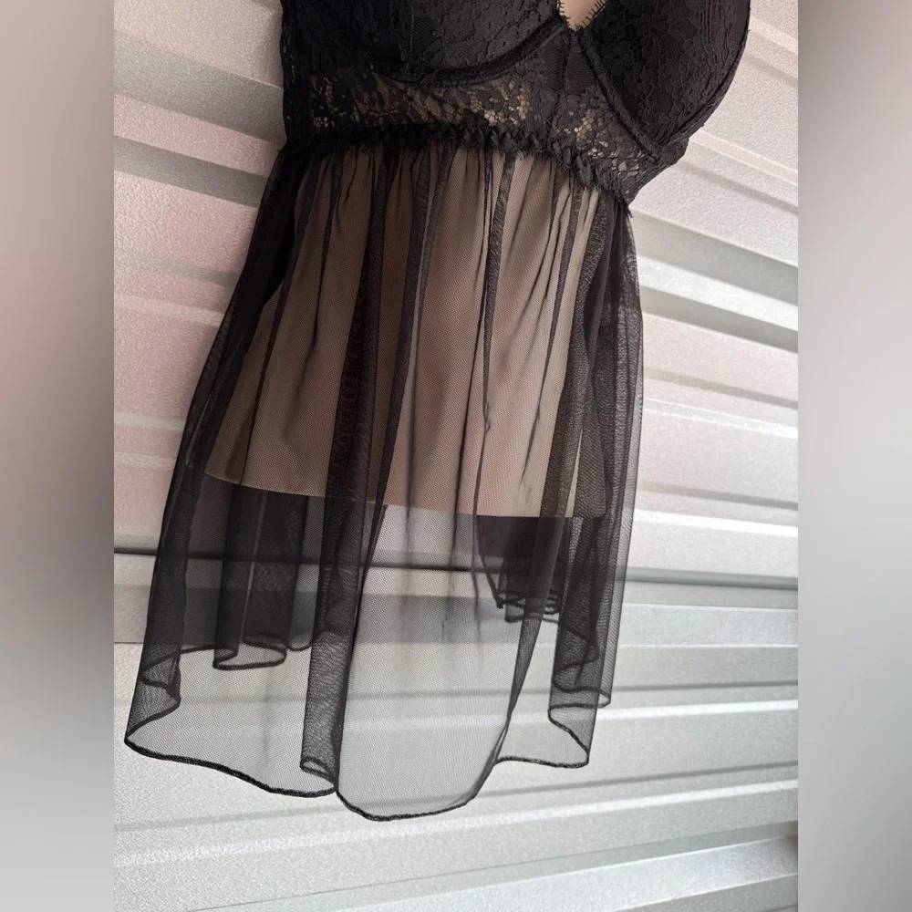 Women’s Victoria’s Secret Sexy Black Lace Lingerie Babydoll Sheer Top Size 34C - Picture 4 of 8